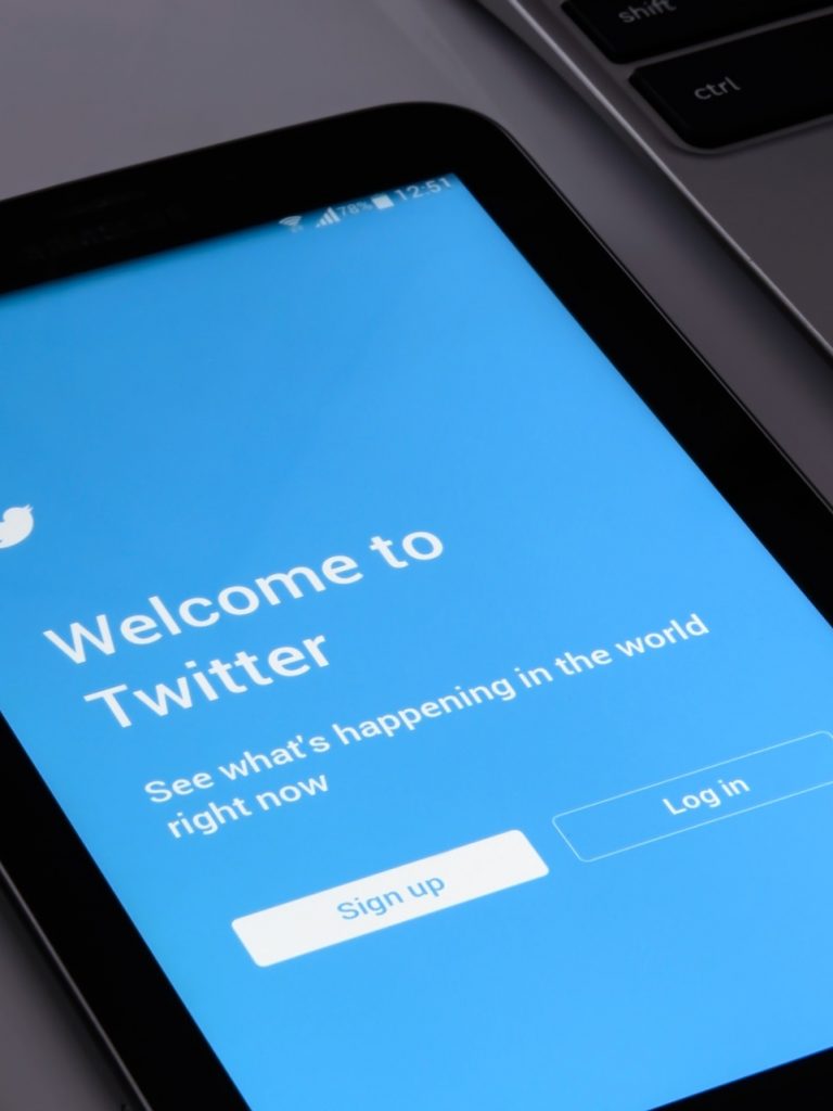 meet-aviary-twitters-answer-to-instagram