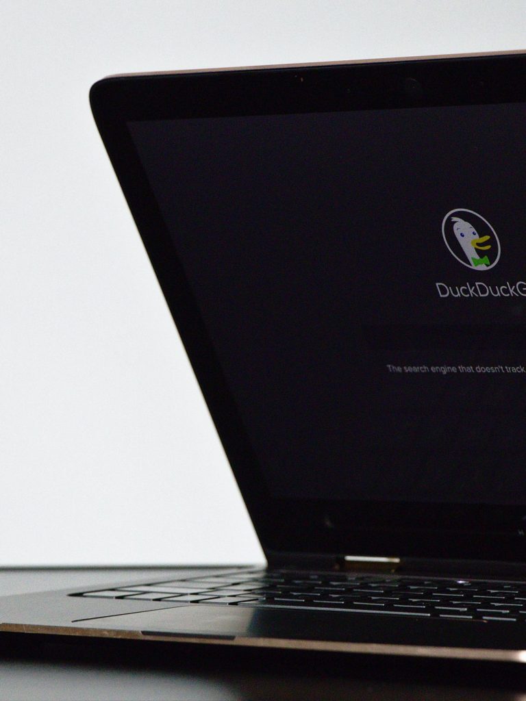 duckduckgo-and-ello-will-privacy-concerns-topple-the-establishment